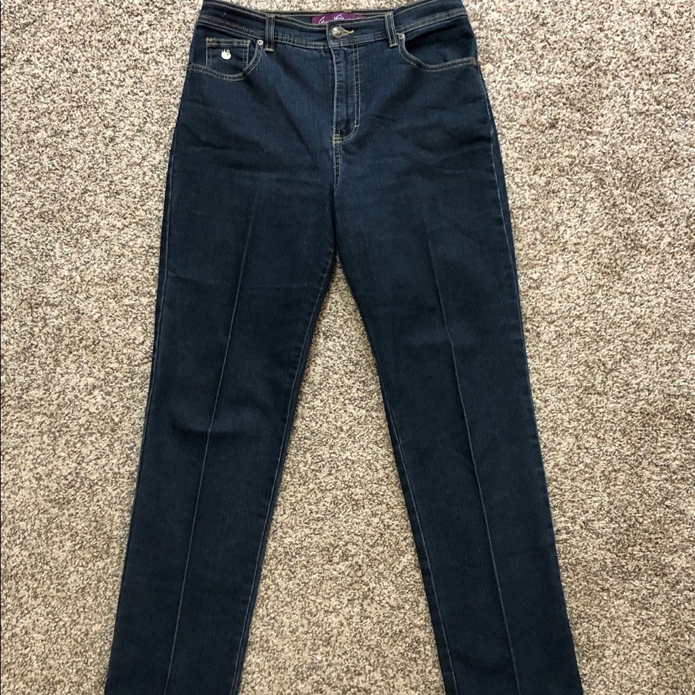 GLORIA VANDERBILT Dark Wash Amanda High Waisted